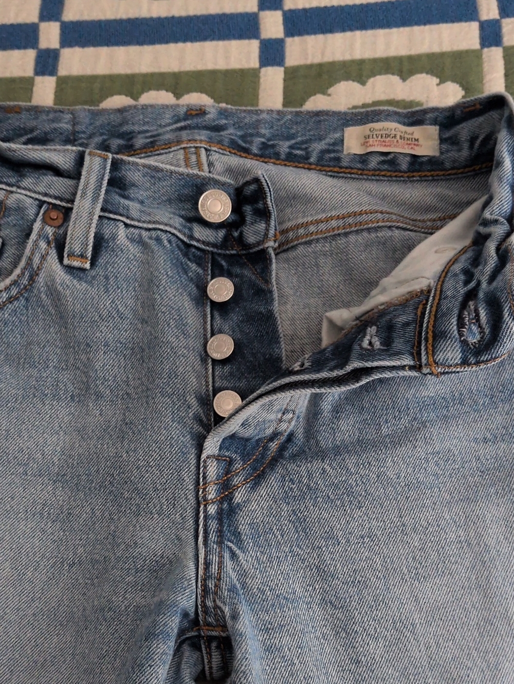 501 '90s Selvedge Women's Jeans - Picture 4 of 10